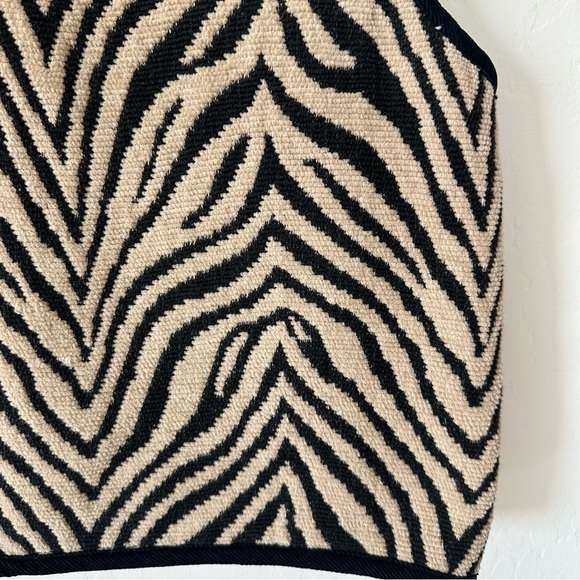 Chicos Vintage Tan & Black Zebra Animal Print Zip Front Tapestry Vest Size 3 - Picture 3 of 13